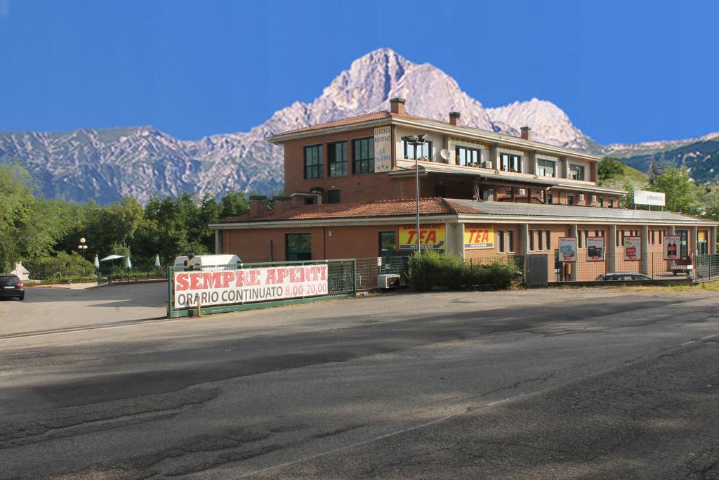 Residence La Piscina Isola del Gran Sasso dʼItalia Extérieur photo